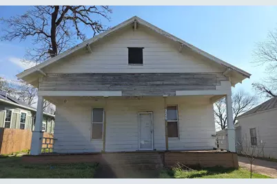 226 W Texas Street, Denison, TX 75020 - Photo 1