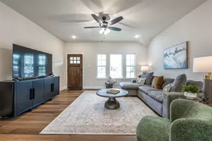 100 Walnut St, Whitesboro, TX 76273 - Photo 14