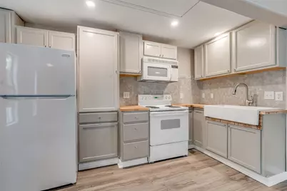 5706 Campfire Lane, Granbury, TX 76049 - Photo 8