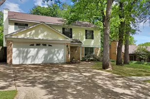 413 Wild Oak Ln, Euless, TX 76039 - Photo 2