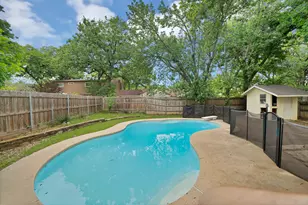 413 Wild Oak Ln, Euless, TX 76039 - Photo 24