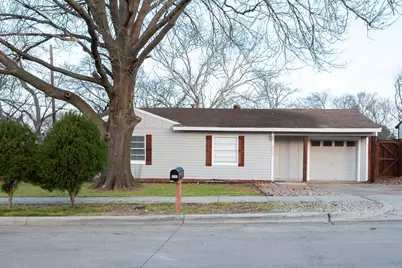 1505 Arbor Lane, Arlington, TX 76010 - Photo 1