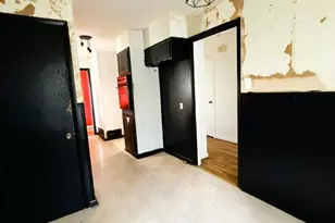 1421 N 9th St, Midlothian, TX 76065 - Photo 8