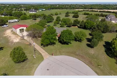 1411 Honeysuckle Ridge Court, Midlothian, TX 76065 - Photo 36