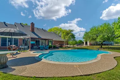 1411 Honeysuckle Ridge Court, Midlothian, TX 76065 - Photo 34