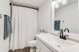 504 Kiowa Dr E, Gainesville, TX 76240 - Photo 12