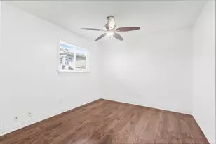 10124 Shayna Dr, Dallas, TX 75217 - Photo 6