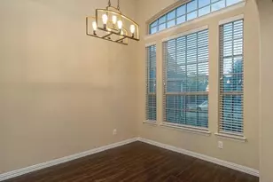 2817 Pioneer Dr, Denton, TX 76210 - Photo 8