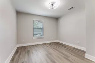 5848 Fursman Ave, Fort Worth, TX 76114 - Photo 8