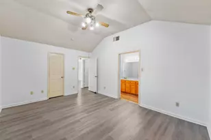 2600 Waterloo Ln, Mesquite, TX 75181 - Photo 8