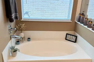 3016 Huntington Ct, Waxahachie, TX 75165 - Photo 12