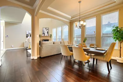 7119 Isle Royal Lane, Irving, TX 75063 - Photo 6