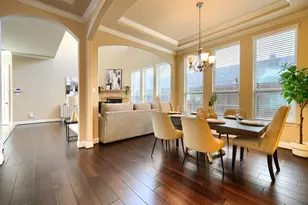 7119 Isle Royal Ln, Irving, TX 75063 - Photo 6