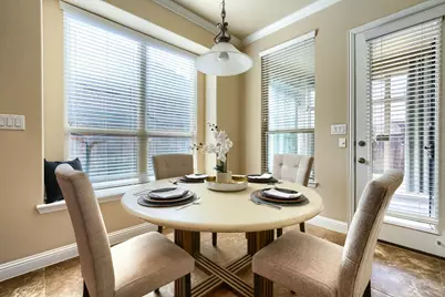 7119 Isle Royal Lane, Irving, TX 75063 - Photo 20