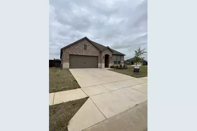 3011 Tahoka Springs, Aubrey, TX 76227 - Photo 2