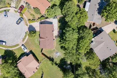 4806 Jaycrest Court, Fort Worth, TX 76135 - Photo 2