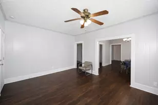 2628 Avenue G, Fort Worth, TX 76105 - Photo 6