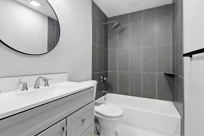 7426 Cloverglen Drive, Dallas, TX 75249 - Photo 24