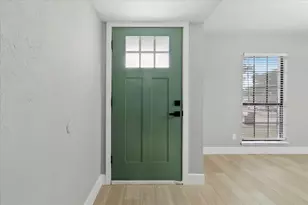 7426 Cloverglen Dr, Dallas, TX 75249 - Photo 6