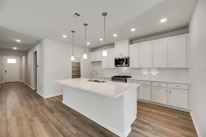 1017 Conoe Way, Crowley, TX 76036 - Photo 4