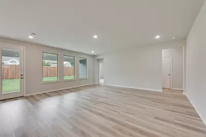 621 Marcus Lane, Crowley, TX 76036 - Photo 6