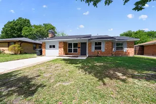 705 Donald Dr, Garland, TX 75041 - Photo 2