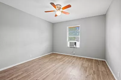 701 W Hull Street #101-2, Denison, TX 75020 - Photo 10