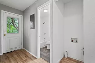 701 W Hull St, Denison, TX 75020 - Photo 14