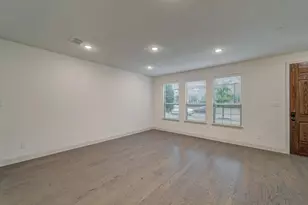 7228 Sideoats Gama St, Frisco, TX 75033 - Photo 4