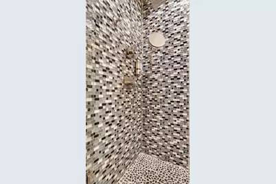 3225 Turtle Creek Boulevard #917, Dallas, TX 75219 - Photo 18