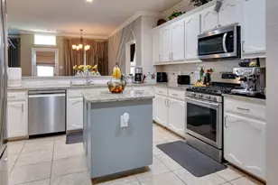 3833 Wellsburg Way, Fort Worth, TX 76244 - Photo 8