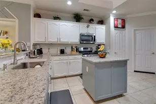3833 Wellsburg Way, Fort Worth, TX 76244 - Photo 10