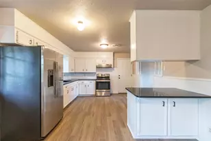 703 Cherry Heights, Clyde, TX 79510 - Photo 10