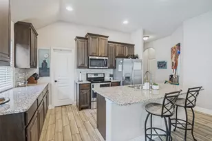 516 Lakeview Dr, Alvarado, TX 76009 - Photo 12