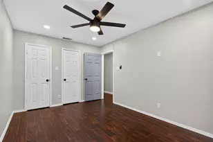 1618 Crosshaven Dr, Lewisville, TX 75077 - Photo 12