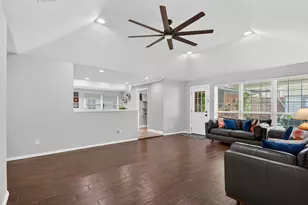 1618 Crosshaven Dr, Lewisville, TX 75077 - Photo 8