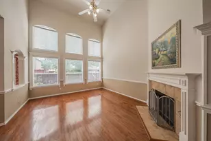 5549 Mountain Valley Dr, The Colony, TX 75056 - Photo 6