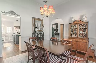 1200 Hillary Ln, Arlington, TX 76012 - Photo 14