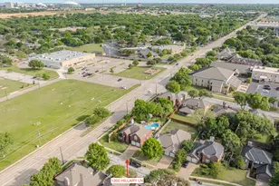 1200 Hillary Ln, Arlington, TX 76012 - Photo 38