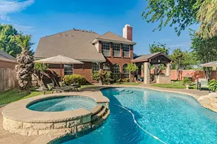 1200 Hillary Ln, Arlington, TX 76012 - Photo 4