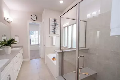 12709 Royal Oaks Lane, Farmers Branch, TX 75234 - Photo 22