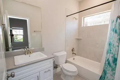 12709 Royal Oaks Lane, Farmers Branch, TX 75234 - Photo 34
