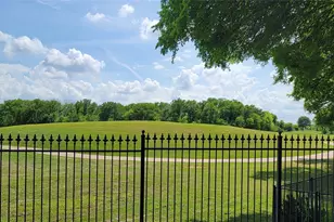 856 Merion Dr, Fort Worth, TX 76028 - Photo 6