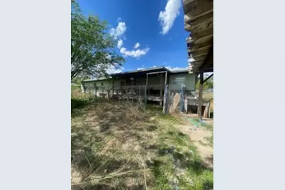 105 Concho Street #A, Tye, TX 79563 - Photo 6