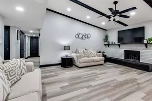 2034 Lewis Trail, Grand Prairie, TX 75052 - Photo 4