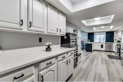 2034 Lewis Trail, Grand Prairie, TX 75052 - Photo 10