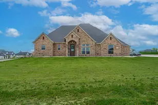 1072 Uplift Dr, Weatherford, TX 76087 - Photo 1