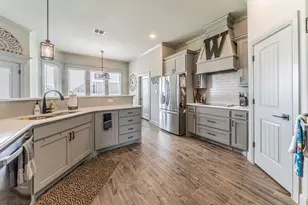 1072 Uplift Dr, Weatherford, TX 76087 - Photo 8