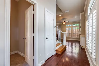 9 Stonebriar Court, Dallas, TX 75206 - Photo 4