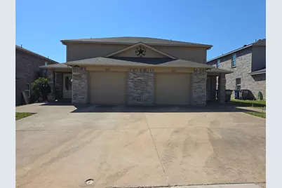 821-823 E College Avenue, Princeton, TX 75407 - Photo 1